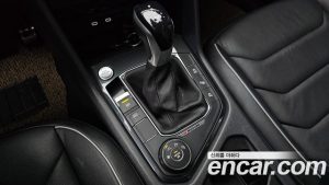 Volkswagen Tiguan 2.0 TDI 4 Prestige 2023 года из Южной Кореи