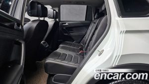 Volkswagen Tiguan 2.0 TDI 4 Prestige 2023 года из Южной Кореи