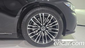 Mercedes-Benz S-Class S350 d 4MATIC 2025 года из Южной Кореи
