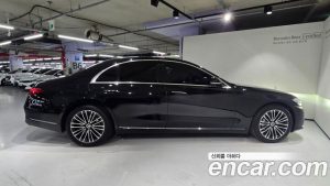 Mercedes-Benz S-Class S350 d 4MATIC 2025 года из Южной Кореи