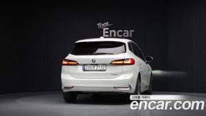 BMW 2-Series 218d Luxury 2024 года из Южной Кореи