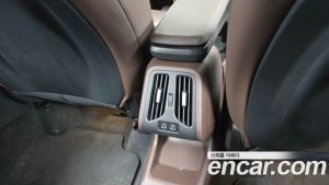 BMW 2-Series 218d Luxury 2024 года из Южной Кореи