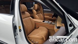 Genesis G90 Бензин 3.5 Turbo AWD 2026 года из Южной Кореи