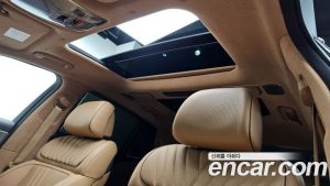 Genesis G90 Бензин 3.5 Turbo AWD 2026 года из Южной Кореи