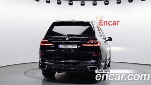 BMW X7 xDrive 40i M Sport 7-Seater 2024 года из Южной Кореи