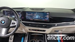 BMW X7 xDrive 40i M Sport 7-Seater 2024 года из Южной Кореи
