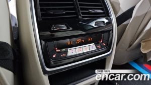 BMW X7 xDrive 40i M Sport 7-Seater 2024 года из Южной Кореи