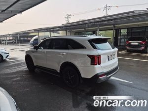 Kia Sorento HEV 1.6 2WD 2024 года из Южной Кореи