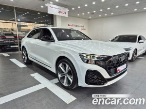 Audi Q8 55 TFSI 4WD Premium 2025 года из Южной Кореи