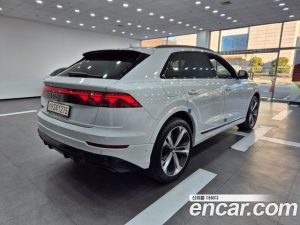 Audi Q8 55 TFSI 4WD Premium 2025 года из Южной Кореи