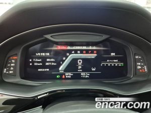 Audi Q8 55 TFSI 4WD Premium 2025 года из Южной Кореи