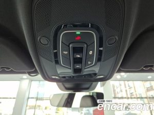 Audi Q8 55 TFSI 4WD Premium 2025 года из Южной Кореи