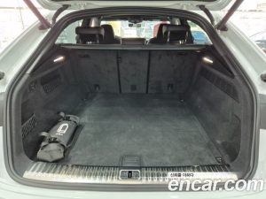 Audi Q8 55 TFSI 4WD Premium 2025 года из Южной Кореи