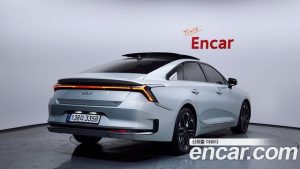 Kia K8 Noblesse 2025 года из Южной Кореи