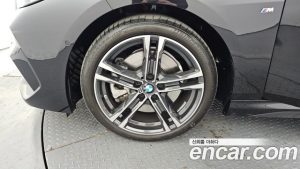 BMW 2-Series 220i M Sport 2024 года из Южной Кореи