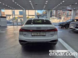 Audi A5 40 TFSI 4WD S Line 2025 года из Южной Кореи