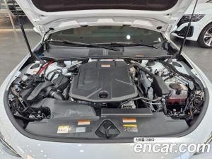 Audi A5 40 TFSI 4WD S Line 2025 года из Южной Кореи