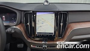 Volvo XC60 B5 ULTIMATE Bright 2024 года из Южной Кореи