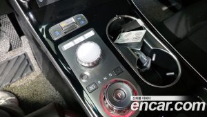 Genesis GV70 2.5T Бензин AWD 2025 года из Южной Кореи