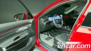 Genesis GV70 2.5T Бензин AWD 2025 года из Южной Кореи