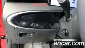 Genesis GV70 2.5T Бензин AWD 2025 года из Южной Кореи