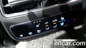 Genesis GV70 2.5T Бензин AWD 2025 года из Южной Кореи