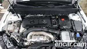 Mercedes-Benz GLB-Class GLB250 4MATIC 2025 года из Южной Кореи