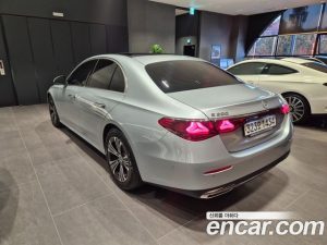 Mercedes-Benz E-Class E200 Avantgarde 2025 года из Южной Кореи