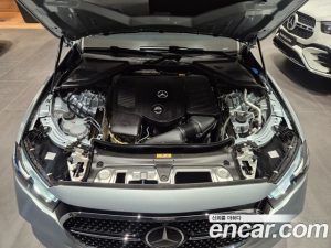 Mercedes-Benz E-Class E200 Avantgarde 2025 года из Южной Кореи