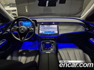 Mercedes-Benz E-Class E200 Avantgarde 2025 года из Южной Кореи