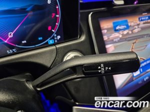 Mercedes-Benz E-Class E200 Avantgarde 2025 года из Южной Кореи