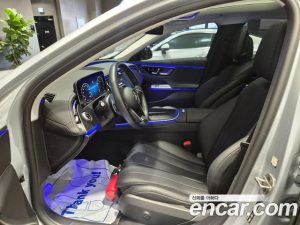Mercedes-Benz E-Class E200 Avantgarde 2025 года из Южной Кореи