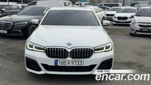 BMW 5-Series 520i M Sport 2023 года из Южной Кореи