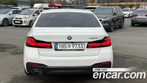 BMW 5-Series 520i M Sport 2023 года из Южной Кореи