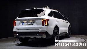 Kia Sorento Бензин 2.5T 2WD 2024 года из Южной Кореи