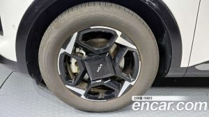 Kia Sportage Бензин 1.6 Turbo 2WD 2025 года из Южной Кореи