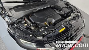 Land Rover Range Rover Evoque P250 S 2024 года из Южной Кореи