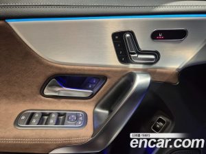 Mercedes-Benz CLA-Class CLA250 4MATIC 2025 года из Южной Кореи