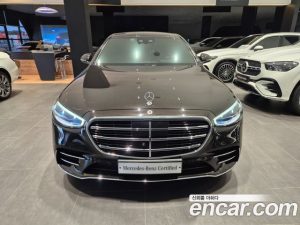 Mercedes-Benz S-Class S400 d 4MATIC 2023 года из Южной Кореи