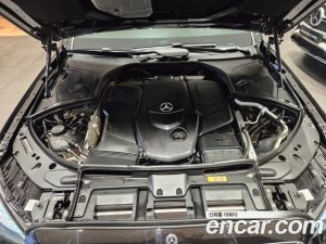 Mercedes-Benz S-Class S400 d 4MATIC 2023 года из Южной Кореи