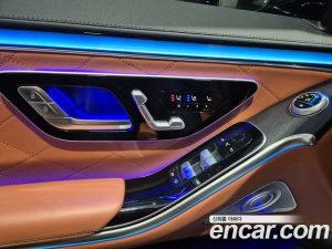 Mercedes-Benz S-Class S400 d 4MATIC 2023 года из Южной Кореи