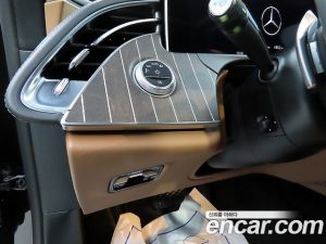 Mercedes-Benz E-Class E300 4MATIC Exclusive 2025 года из Южной Кореи