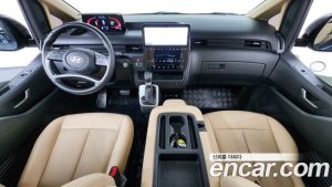 Hyundai Staria HEV 1.6 Tourer 9-Seater 2025 года из Южной Кореи