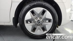 Hyundai Staria HEV 1.6 Tourer 9-Seater 2025 года из Южной Кореи