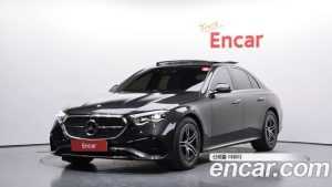 Mercedes-Benz E-Class E300 4MATIC AMG Line 2024 года из Южной Кореи