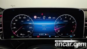 Mercedes-Benz E-Class E300 4MATIC AMG Line 2024 года из Южной Кореи