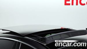 Mercedes-Benz E-Class E300 4MATIC AMG Line 2024 года из Южной Кореи