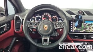 Porsche Cayenne 4.0 Turbo Coupe 2023 года из Южной Кореи