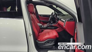 Porsche Cayenne 3.0 2023 года из Южной Кореи