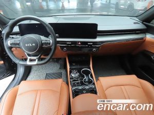 Kia K5 1.6 Turbo 2024 года из Южной Кореи